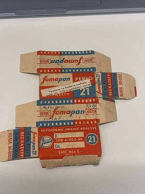 Vintage **Fomapan 21** film leader from Czechoslovakia, featuring Czech text and branding. Shows signs of wear with partial t...