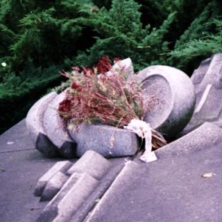 Grave of Bohuslav Martinů and family.
