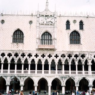 Stunning Doge's Palace façade, Piazza San Marco, Venice.