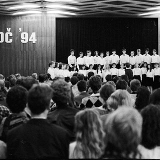Choral performance at SOČ '94 event.