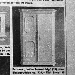 „Alte Möbelkatalog-Anzeige aus den 1970ern mit Haushaltsgeräten und Einrichtungsartik