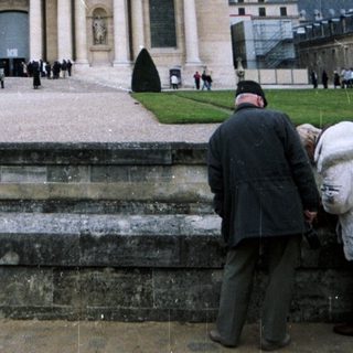 The image shows the Grand Trianon palace in France.
