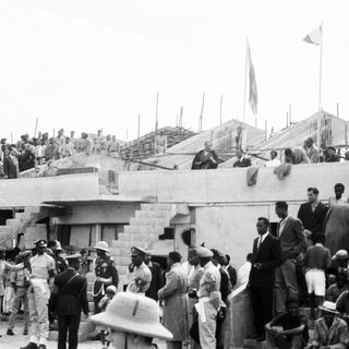Historic gathering at pyramid construction site.